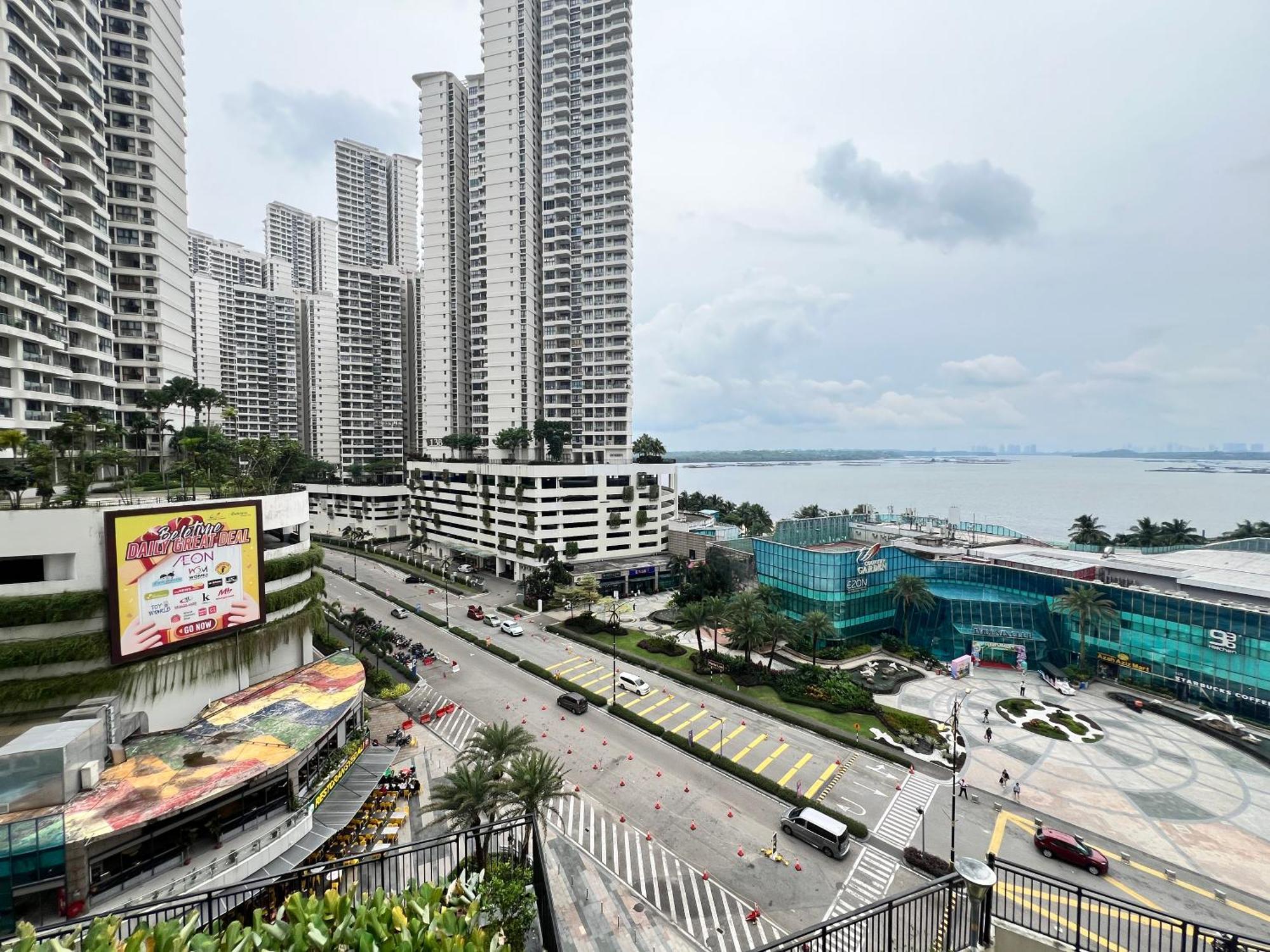 Dangabay 2r 4pax With Balcony Seaview Near Ciq By Wehome Apartment *