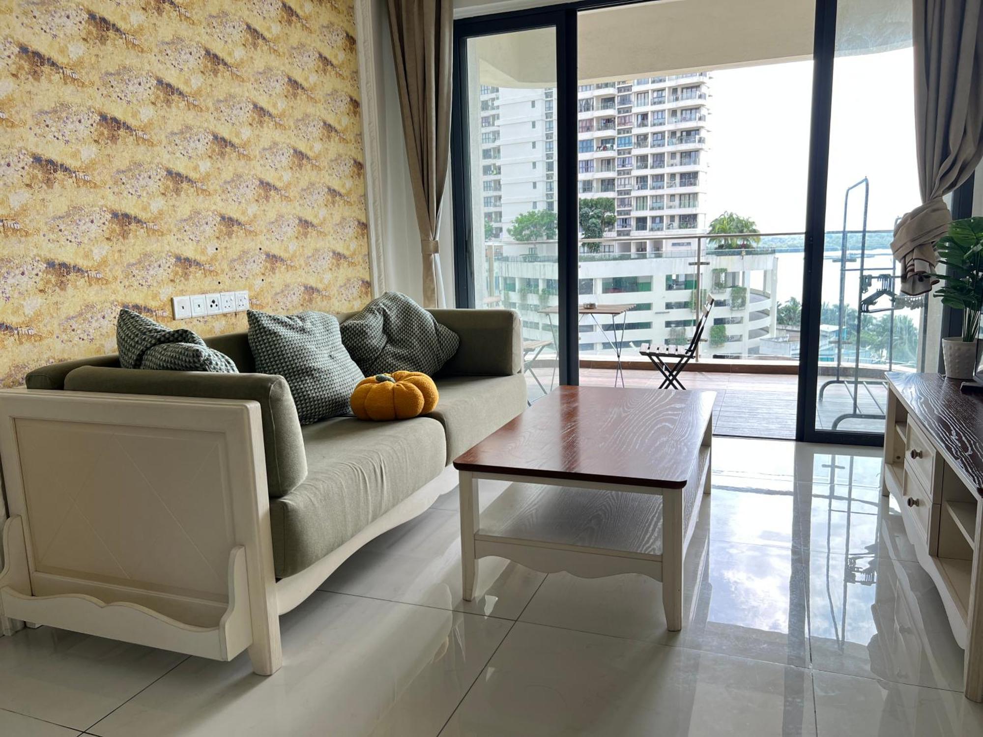 Pangsapuri Dangabay Seaview 2r2b 4-6pax With Balcony *