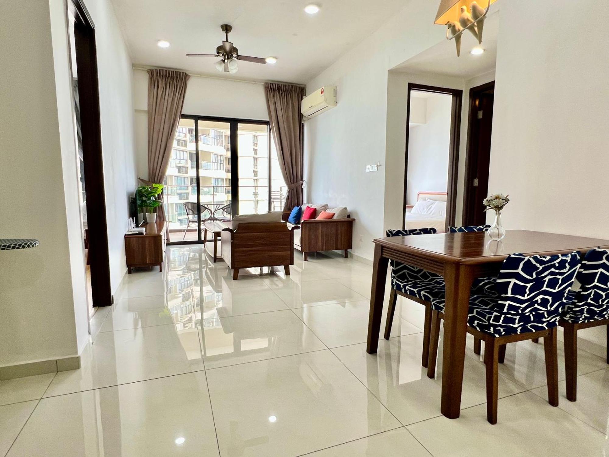 Dangabay Seaview 2r2b 4-6pax With Balcony *