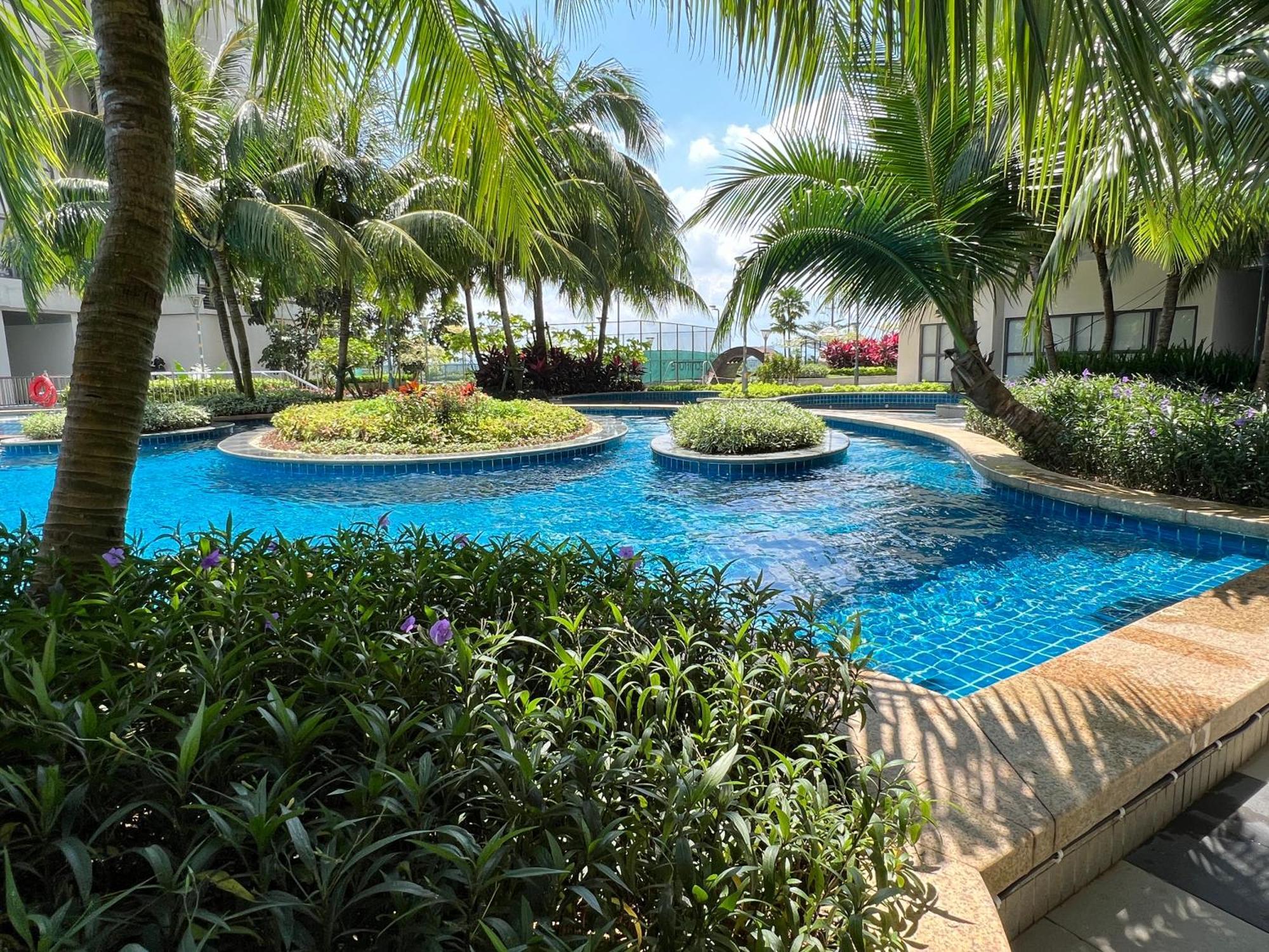 Dangabay Seaview 2r2b 4-6pax With Balcony Pangsapuri Johor Bahru