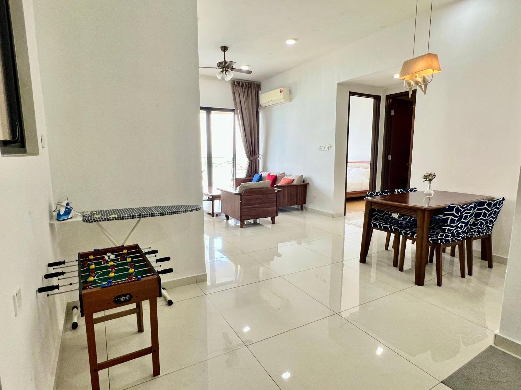 Pangsapuri Dangabay Seaview 2r2b 4-6pax With Balcony Johor Bahru